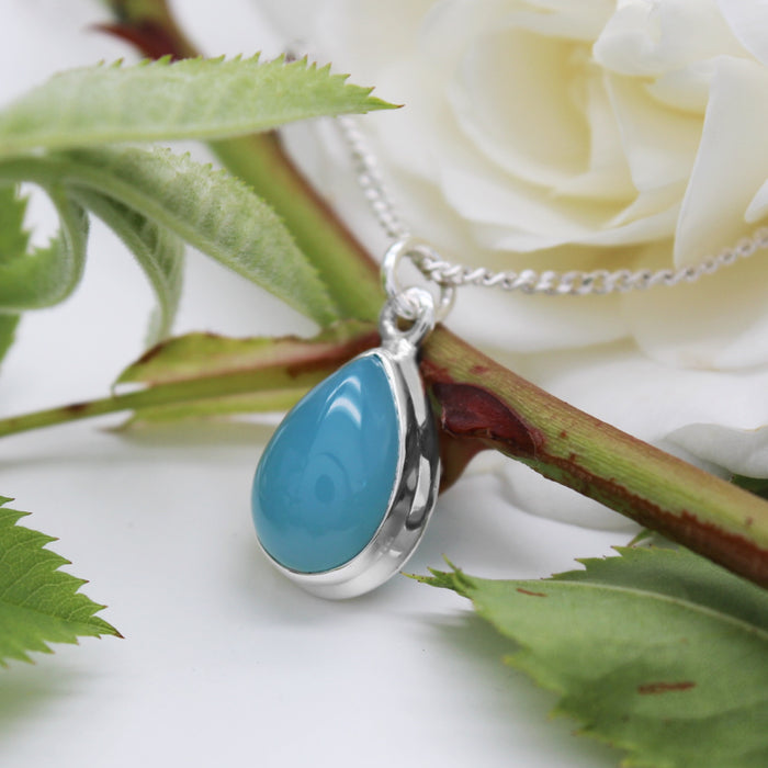SUMMER STREAM - Sterling Silver & Blue Chalcedony Necklace