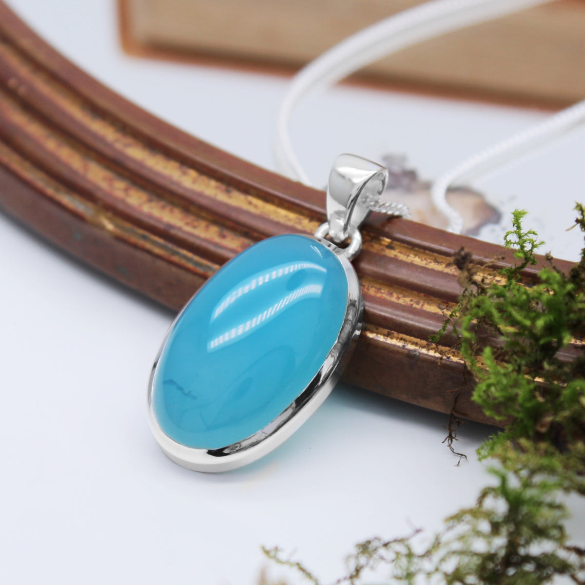 LAGOON - Sterling Silver & Blue Chalcedony Necklace